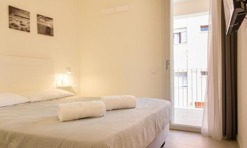 BOUGANVILLE FOLLONICA