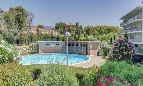 Superbe T3 de standing en RDC avec Grande terrasse