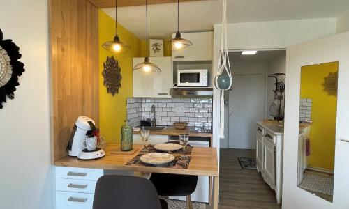 Studio avec balcon à 50 m de la corniche vendéenne