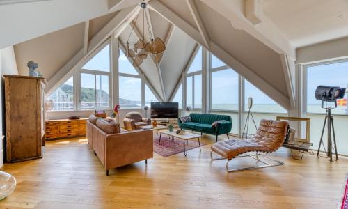 Le poséidon, gîte EXCEPTIONNEL face à la mer avec spa, terrasse, 4 chambres UN VRAI COUP DE COEUR