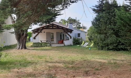 Jolie villa avec jardin à proximité de la plage