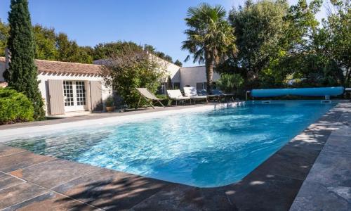 VILLA BELLA AVEC SA MAGNIFIQUE PISCINE