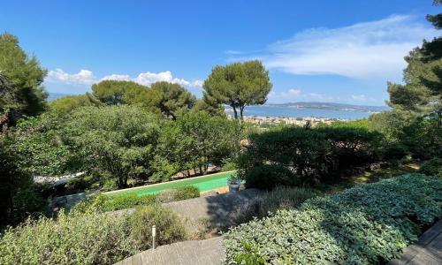 Sète, Belle maison dans la pinède - piscine et vue