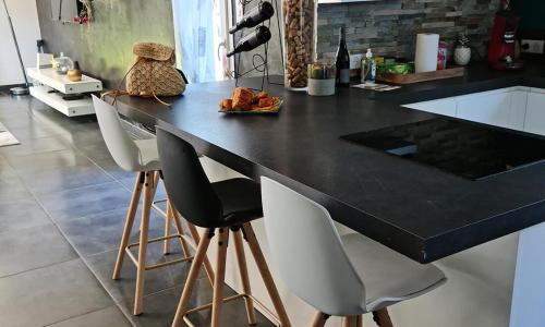 Maison contemporaine aux portes des cevennes