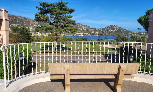 St RAPHAEL - CAP ESTEREL Location Colette