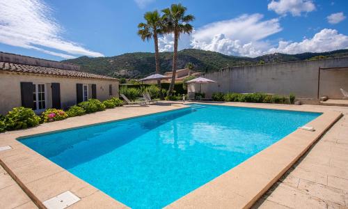 Le Mas d Emponse avec piscine