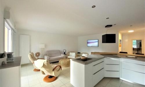 Standard Room photo