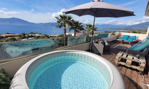 Appartement terrasse et vue mer