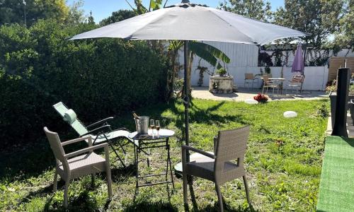 Verdure, calme et lumière au Chateau d'Oléron