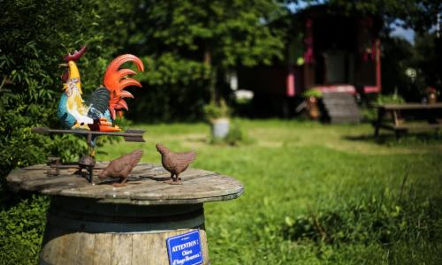 la Pangée roulottes hébergement insolites