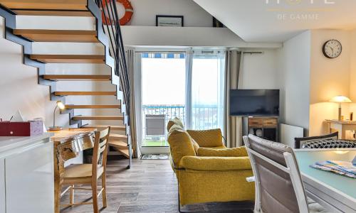 Duplex 4 étoiles, vue mer et port de plaisance