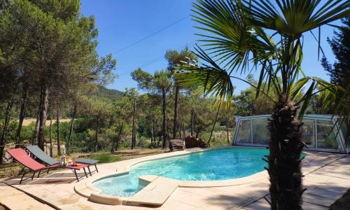La Tourelle Suite Cosy entre vignoble aixois et Luberon