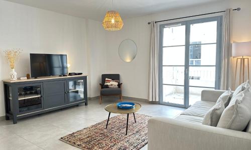 C31 - T2-Les Hauts du Port-parking-clim-wifi-50m du port