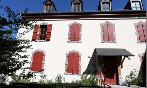 Le Florès Idéalement situé Centre Luz Appart T3 6 personnes Parking