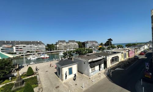 Spacious 68m apartment bright and charming