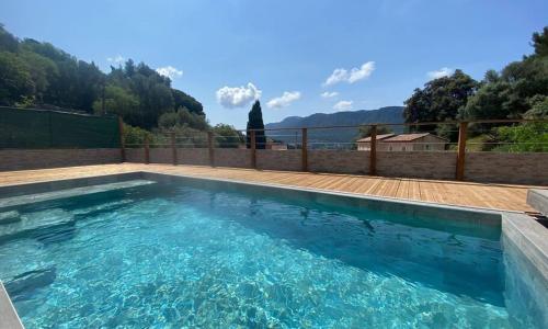 Big Villa with Private Pool & Magnificent view in Village center