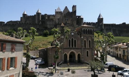Le Bokeh - Face à la Cité Médiévale