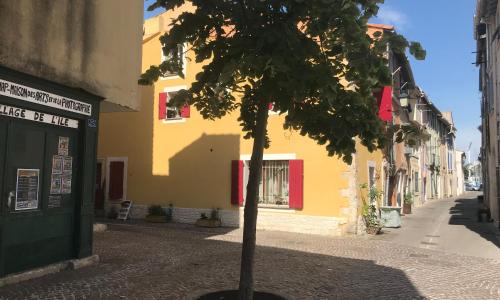 A la venise provençale