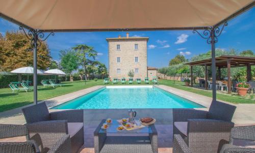Villa Le Rondini by Interhome