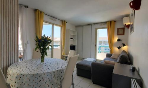 OPEN, T2 42m2, 4 personnes, clim, balcon, piscine