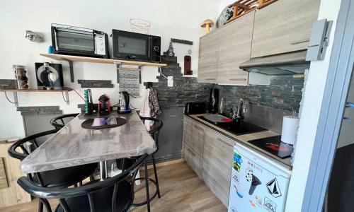 Studio Les Angles, 2 pièces, 4 personnes - FR-1-593-86
