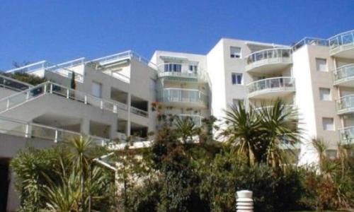 Bel appartement 3 pièces climatisé 400m des plages