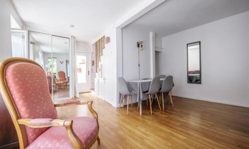 Apartment near the Jardin de Reuilly