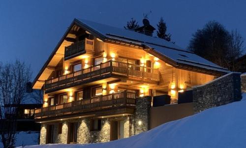 Chalet Carriaz Meribel Village 14pers à 5min à pieds des pistes et commerces