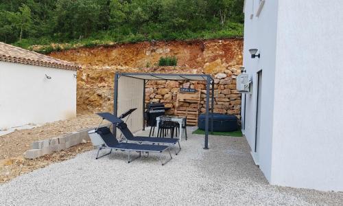 Ravissant bas de maison de 65 M2