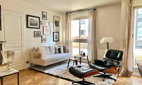 LuxeLevallois chic stay with balcony 800 meters from Paris