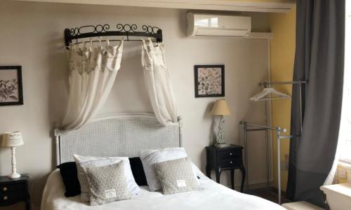 Entre vignes et dentelles