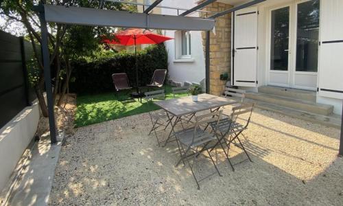 La perle de provence, appartement neuf en rez de Jardin clos, au calme, clim, salle d'eau dans chaque chambre, à 1km du centre de Nyons