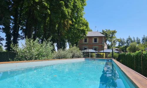 La Fuye du Chateau de Jallanges pour 17 personnes
