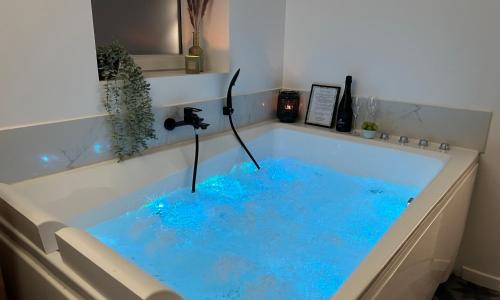 appartement balnéo-centre ville et parking