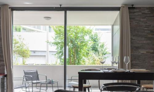 T3 Terrasse + parking - proche Aéroport et MEET