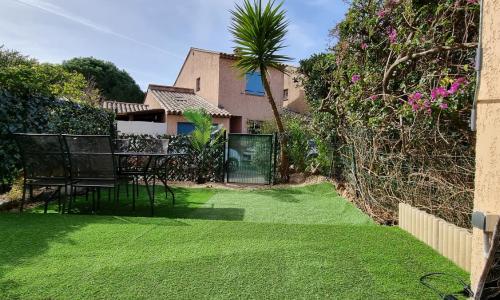 Superbe 2 pieces jardin piscine