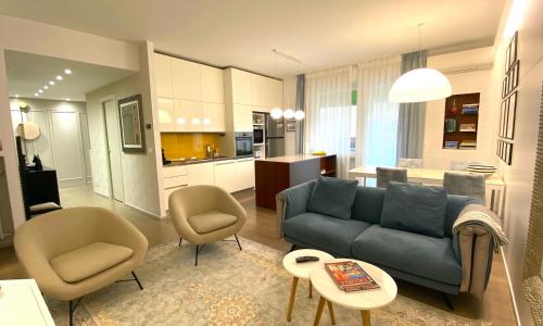 Appartamento incantevole con posto auto riservato-Clic House