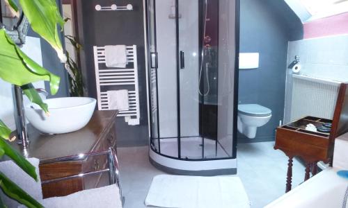 Standard Room photo