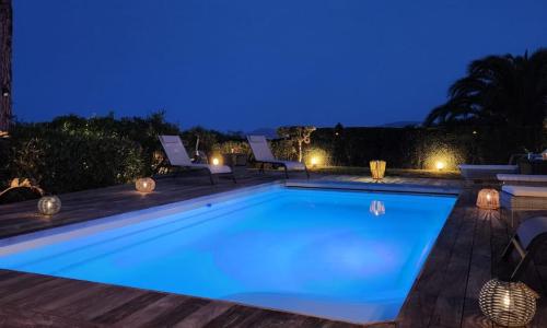 Cannes - Mandelieu - Villa Vue Mer - 4 chambres - clim - piscine privée - proche plage