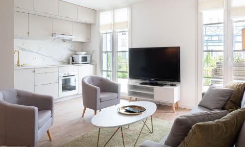 *Disneyland-Paris*8pers, Netflix, 2 Parkings, Wifi