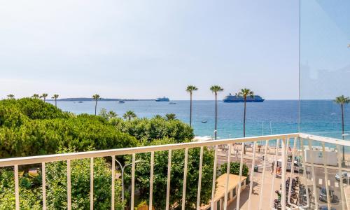 Vue mer exceptionnelle sur plage du Midi en 1re ligne- 2 chambres