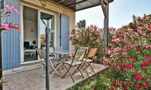 LE PETIT BONHEUR - PLACE PARKING PRIVEE - CLiM - TERRASSE - PISCINE PARTAGEE - PROCHE PARC SPIROU