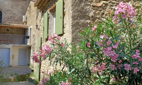 Maison de village en pierre