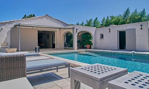 La Brisa-Villa 3ch- authentique-luxe-Saint-Tropez
