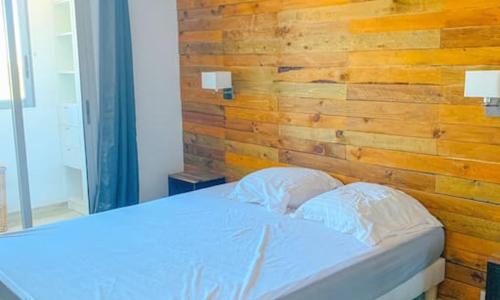 2 piece 60 m2 - proche mer / commerce