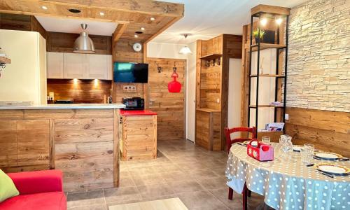 Appartement Les Gets, 2 pièces, 4 personnes - FR-1-623-240