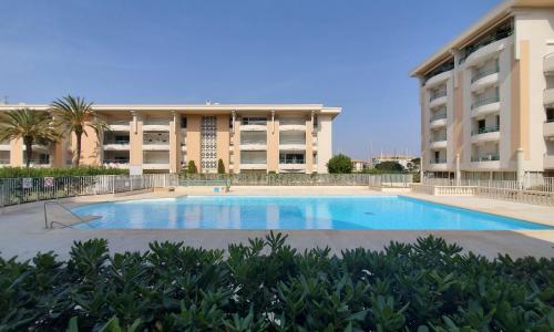 Port FREJUS OPEN 2 pieces 40m2