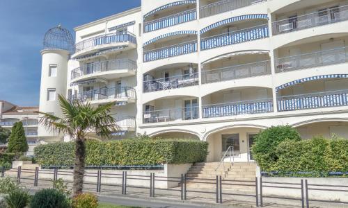 Apartment Parc de Pontaillac-28 by Interhome