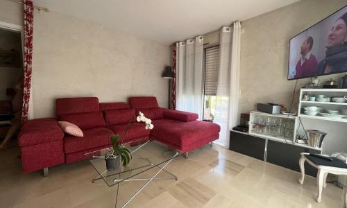 Superbe résidence avec piscine et tennis