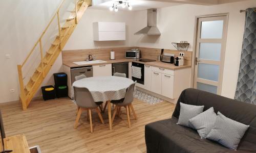 Studio Climatisé 38m2 Poitiers proche Futuroscope